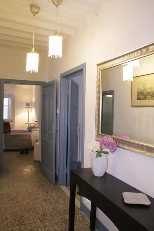 شقة Abitare Il Borgo Piazza Del Popolo كاستاجنيتو كاردوتشي المظهر الخارجي الصورة