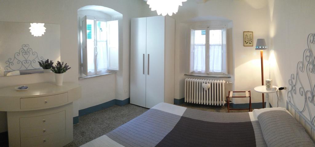 شقة Abitare Il Borgo Piazza Del Popolo كاستاجنيتو كاردوتشي المظهر الخارجي الصورة
